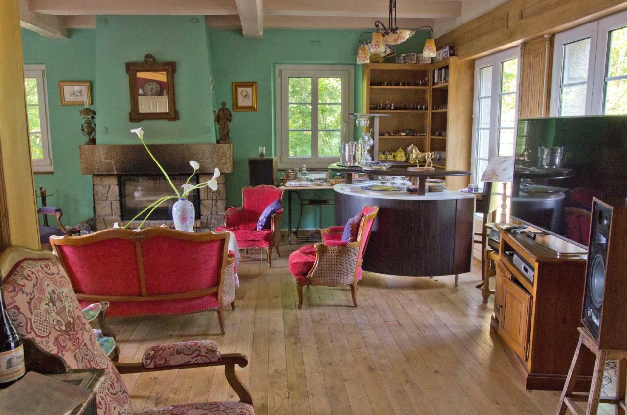 Bed and Breakfast Les Fous De Bassans Poullan-sur-Mer Экстерьер фото